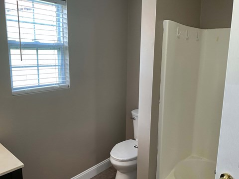 5237 Sinclair Dr 3 Beds Apartment for Rent