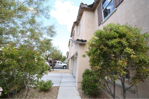 8103 S Ribbon Falls St 3 Beds Apartment for Rent