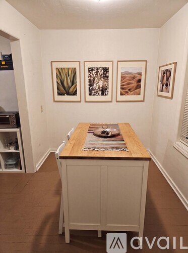 1710 N Main St 2 Beds Single Family Home for Rent - Photo gallery 3