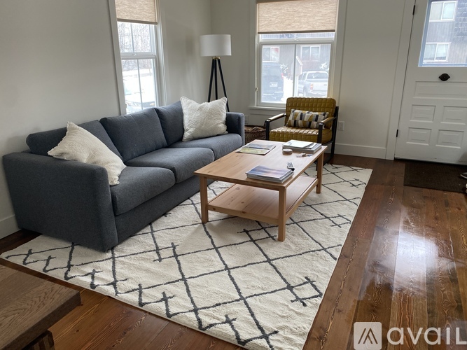 12 Lupfer Avenue 2 Beds Single Family Home for Rent - Photo gallery 5