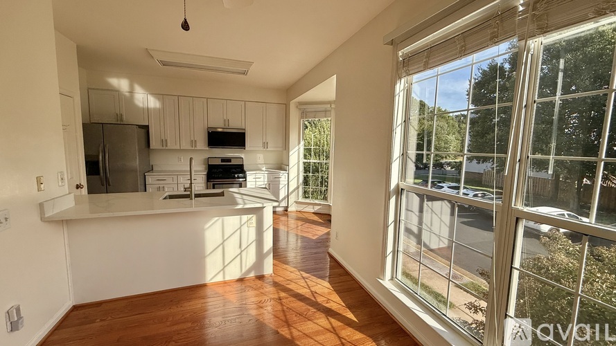 47612 Watkins Island Square 4 Beds Townhouse for Rent - Photo gallery 5