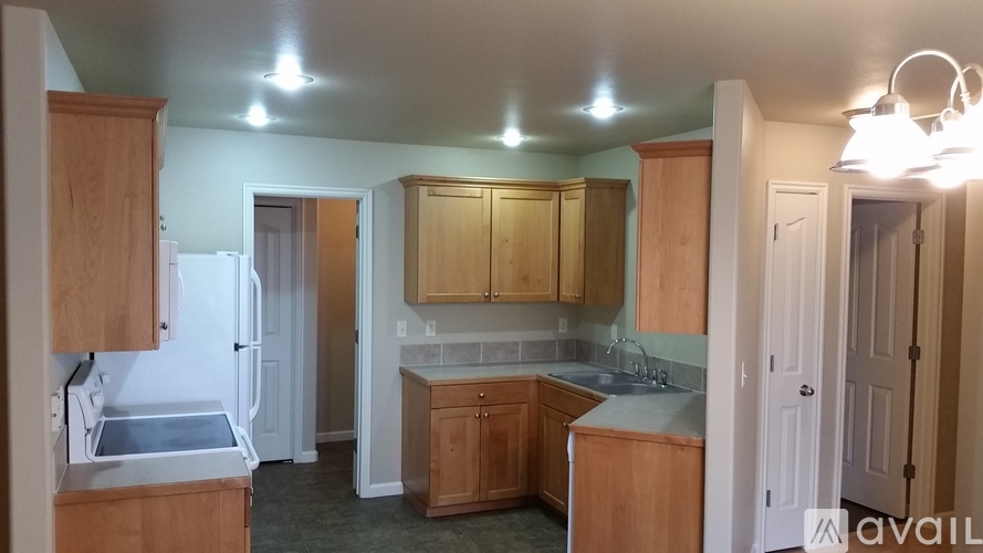 2918 North Tamarack Drive 3 Beds Townhouse for Rent - Photo gallery 2