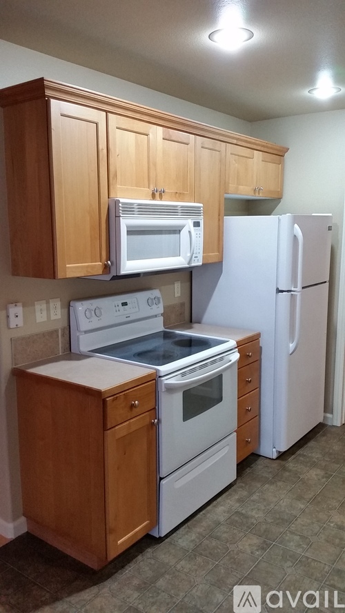 2918 North Tamarack Drive 3 Beds Townhouse for Rent - Photo gallery 3