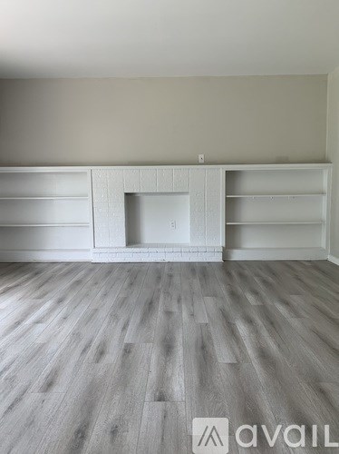 730 Ohio Pike 2 Beds Apartment for Rent