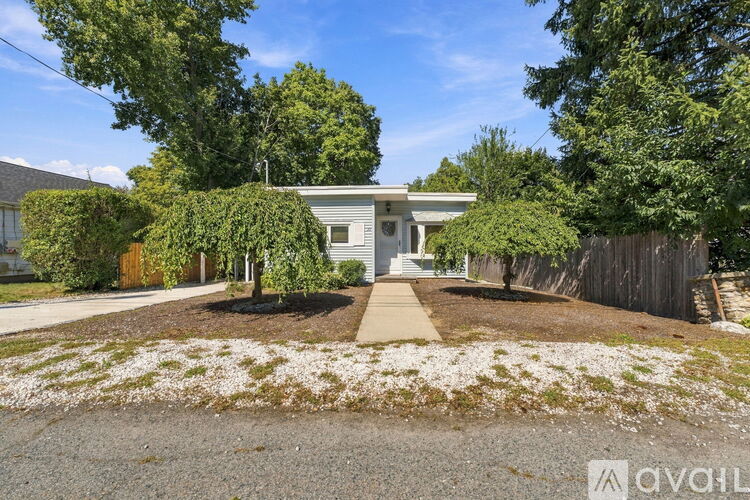 22 Urrico Ave 1 Single Family Home for Rent - Photo gallery 3