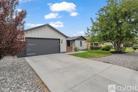 925 Teller Street 5 Beds Apartment for Rent