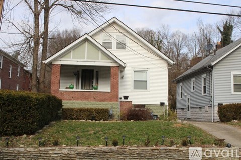 2609 Grinstead Dr 4 Beds Apartment for Rent