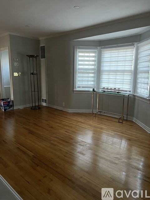 5 Woodland Rd 4 Beds Apartment for Rent