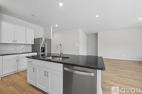 6605 Creek Edge Cir 4 Beds Apartment for Rent