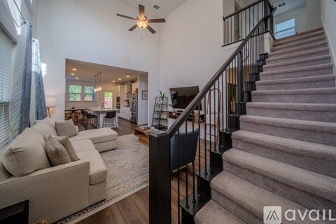 4629 Golden Gate Wy 3 Beds Apartment for Rent