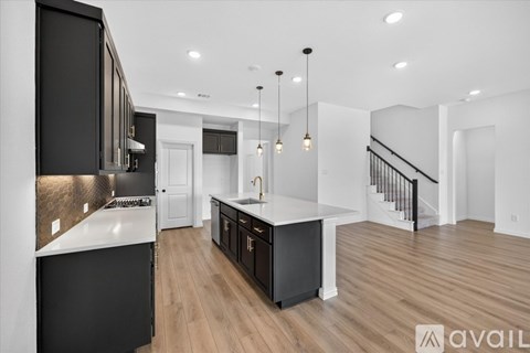 2307 Myrtle Wy 4 Beds Apartment for Rent
