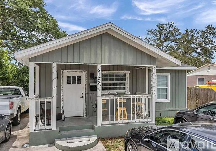 2108 East Linebaugh Avenue 5 Beds Single Family Home for Rent - Photo gallery 1