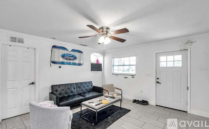 2108 East Linebaugh Avenue 5 Beds Single Family Home for Rent - Photo gallery 5