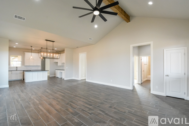 4021 Legacy Blvd 4 Beds Single Family Home for Rent - Photo gallery 3