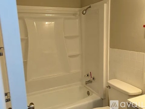 9720 South Ellis Avenue 5 Beds Apartment for Rent