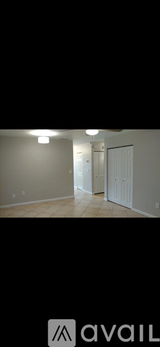 1714 SW 68th Terrace 2 Beds Townhouse for Rent - Photo gallery 3