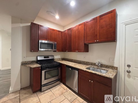6508 N Claremont Ave 2 Beds Apartment for Rent