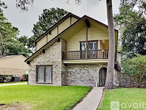 8746 South Kenwood Avenue 4 Beds Apartment for Rent