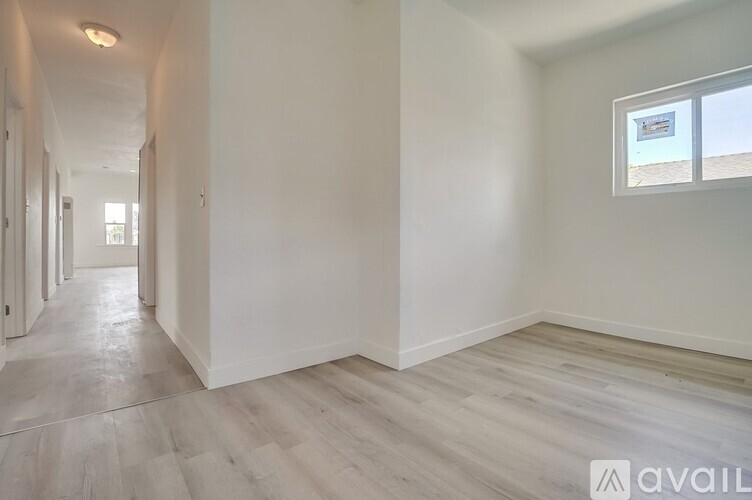 3085 Inez St 3 Beds Single Family Home for Rent - Photo gallery 3
