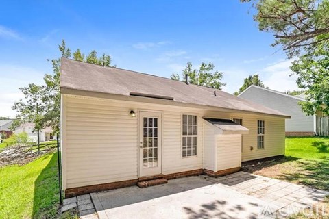9238 162Nd Street 3 Beds Apartment for Rent