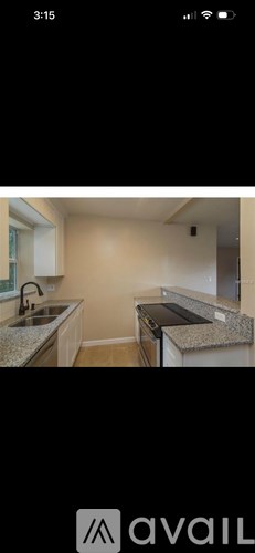 723 Warwick Place 3 Beds Apartment for Rent