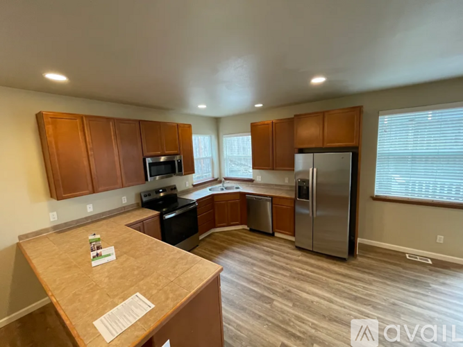 2413 193rd St SW 4 Beds Single Family Home for Rent - Photo gallery 5
