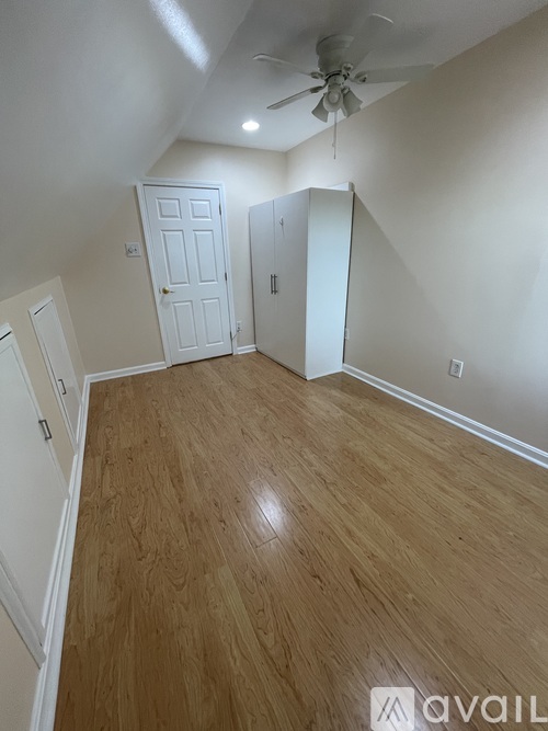 74 Sharon St 1 Apartment for Rent - Photo gallery 1