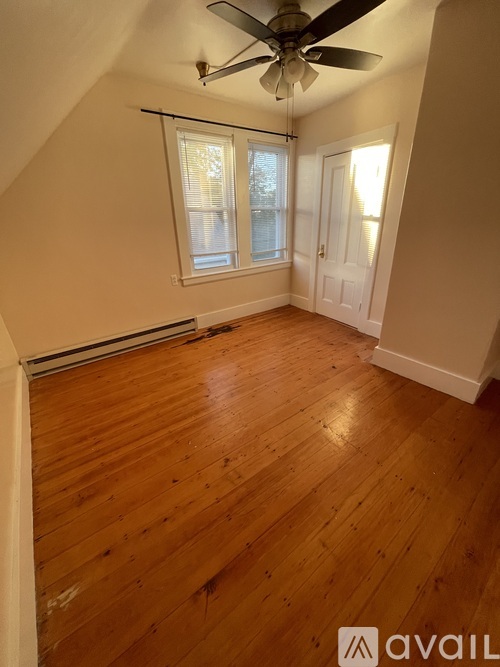 74 Sharon St 1 Apartment for Rent - Photo gallery 3