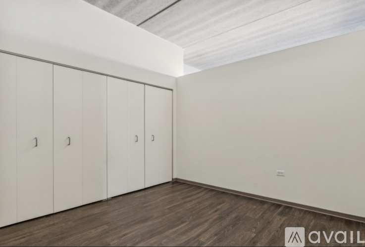 1922 N Milwaukee Ave 1 Apartment for Rent - Photo gallery 4