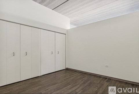 1922 N Milwaukee Ave 1 Apartment for Rent