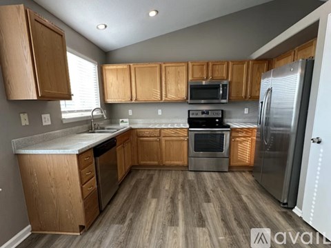 11054 Pheasant Ct 4 Beds Apartment for Rent