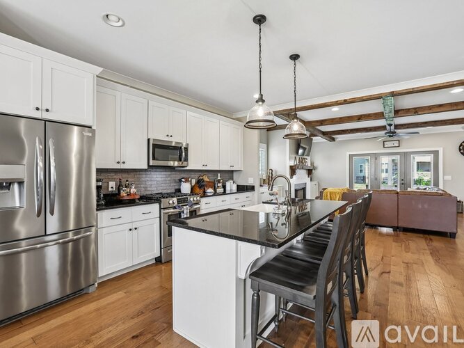 368 Hammock Dr 4 Beds Single Family Home for Rent - Photo gallery 4