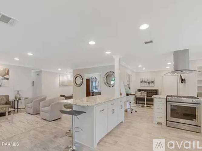 320 S Philo Dr 3 Beds Single Family Home for Rent - Photo gallery 3