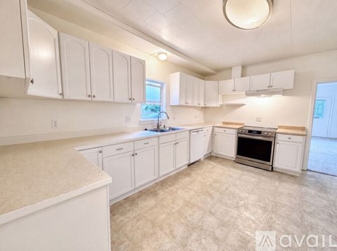 7508 Lower Ridge Rd 3 Beds Apartment for Rent