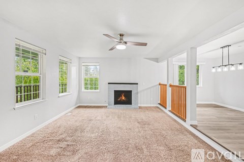 21017 68Th Street Ct E 3 Beds Apartment for Rent