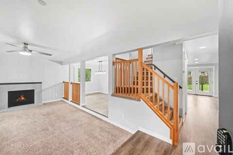 21017 68Th Street Ct E 3 Beds Apartment for Rent