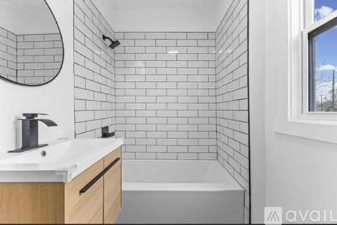 2554 Parker St 4 Beds Apartment for Rent