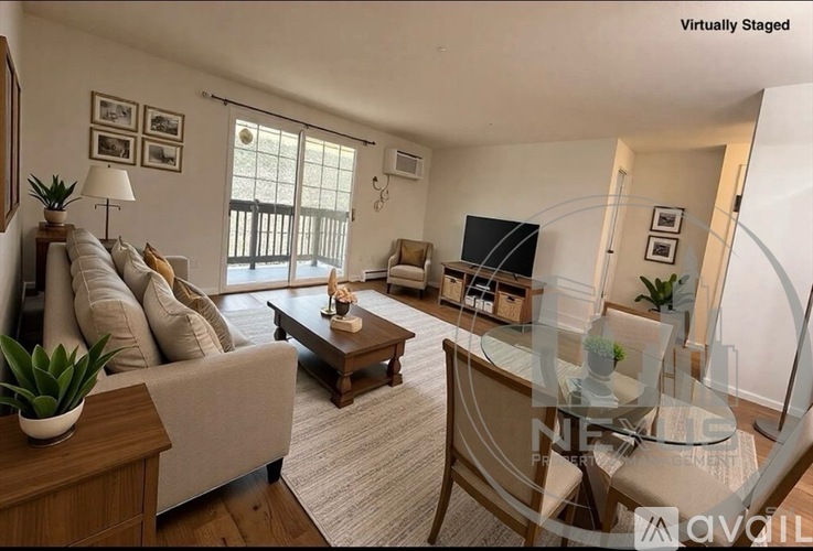 39 Pleasant Street 2 Beds Condo for Rent - Photo gallery 2