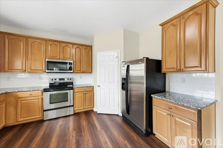 7614 Carrington Forest Ln 4 Beds Single Family Home for Rent - Photo gallery 5