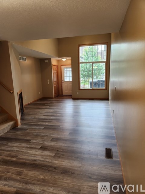20657 Fenston Ave N 2 Beds Apartment for Rent