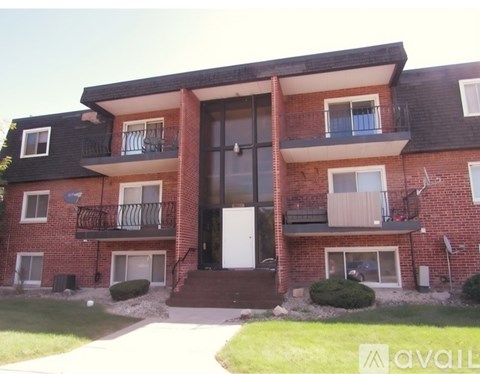 17011 Albany Avenue 2 Beds Apartment for Rent