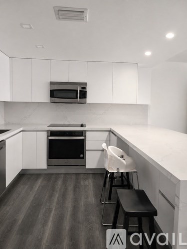 3600 Northeast 167Th Street 4 Beds Apartment for Rent