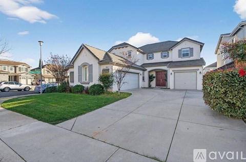 9362 Lost Springs Court 4 Beds Apartment for Rent
