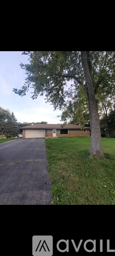 3329 Lookout Dr 3 Beds Single Family Home for Rent - Photo gallery 1