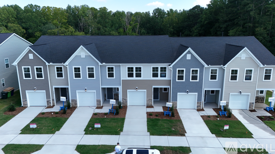 2924 Hickory Field Drive 3 Beds Single Family Home for Rent - Photo gallery 1