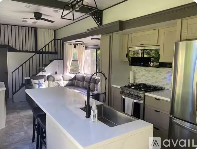 145 Fripp Point Road 3 Beds Single Family Home for Rent - Photo gallery 3