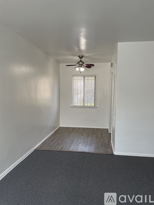 10810 South Manhattan Place 1 Apartment for Rent - Photo gallery 5