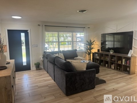 10835 Seminole Dr N 3 Beds Apartment for Rent