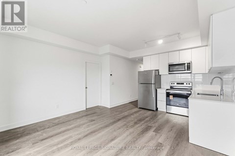 307C - 16 MELBOURNE AVENUE 3 Beds Apartment for Rent