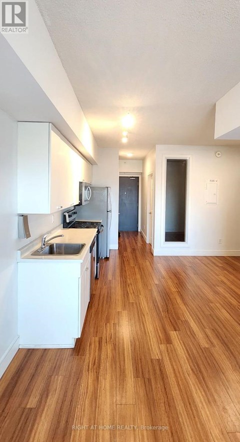 513 - 1 WELLINGTON STREET 2 Beds Apartment for Rent